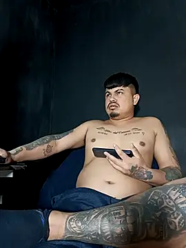 DickMasterfindom's cam snapshot