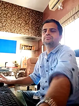 daddy_lip's cam snapshot