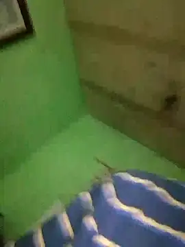 DestinedSpark23's cam snapshot