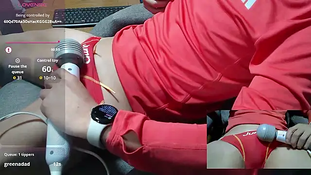 Yasu2000 live sex cam