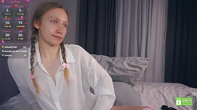 EarnestineGyllenband's cam snapshot