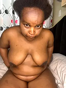 CynnxxxBarb's cam snapshot