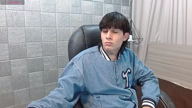 Iantwink18's cam snapshot