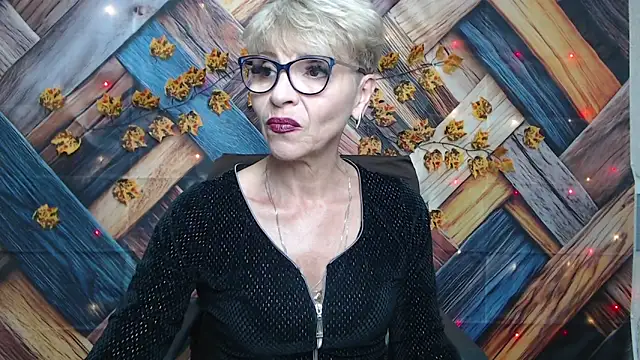 EllaBonito's cam snapshot