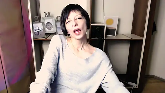 _AngeliaFlow_'s cam snapshot