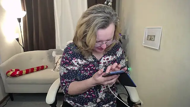 VestaWoody's cam snapshot