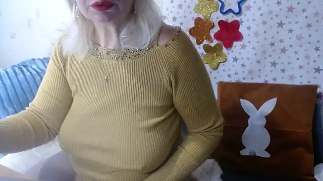 QueenLana's cam snapshot