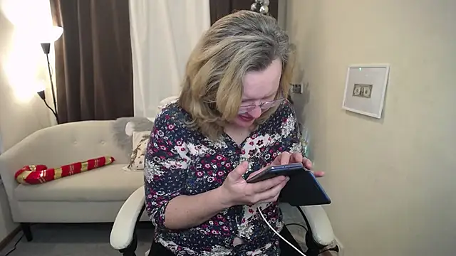 VestaWoody live sex cam