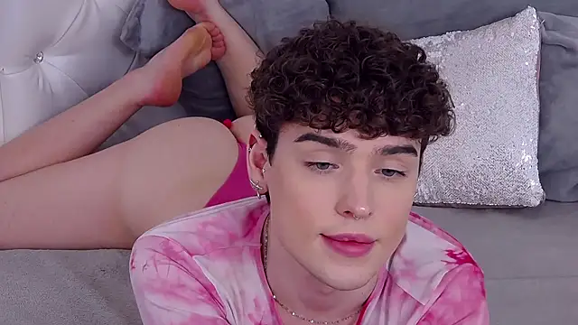 RobbyCharming's cam snapshot