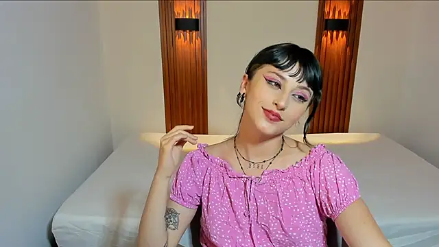 OliviaWolf3's cam snapshot