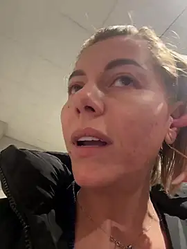 tanyagrey's cam snapshot