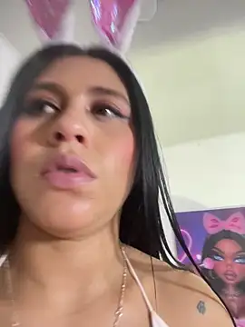 Lulu_Monroe's cam snapshot