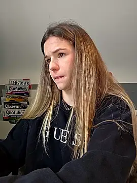 lucie_mehott live sex cam