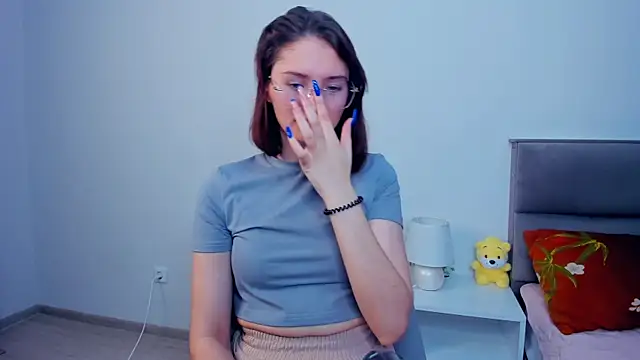 LorrieDegonia's cam snapshot