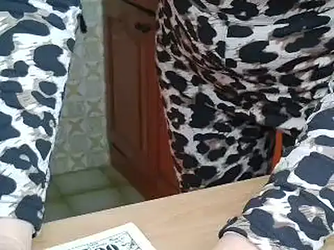 VeneRed's cam snapshot