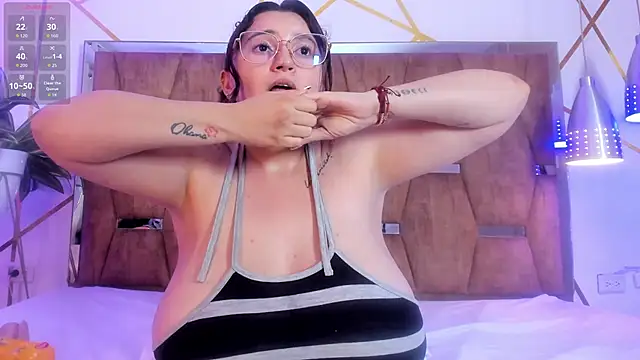 LunaPleasure live sex cam