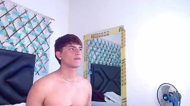 NoaDurand live sex cam