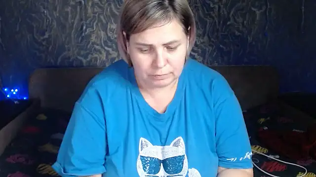 EvaCristal's cam snapshot