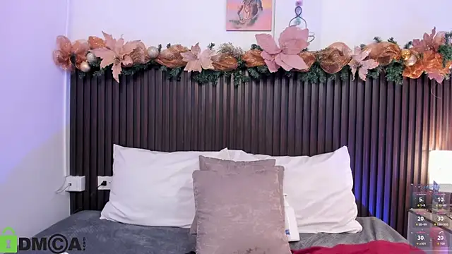 alahia_mellers's cam snapshot