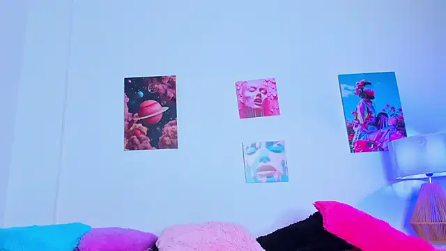 mia_purplee's cam snapshot