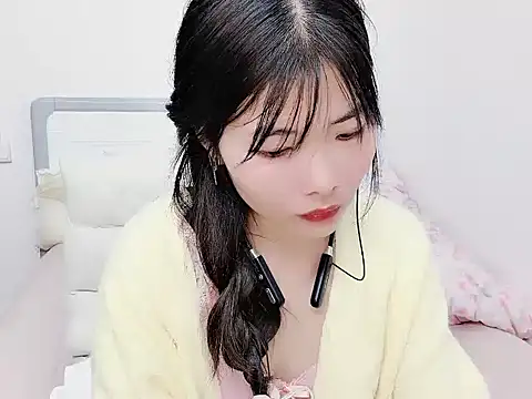 Ava-Baby's cam snapshot