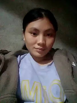 Hilary-123's cam snapshot