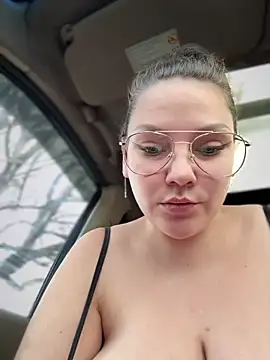 RinaBOOBS90j's cam snapshot