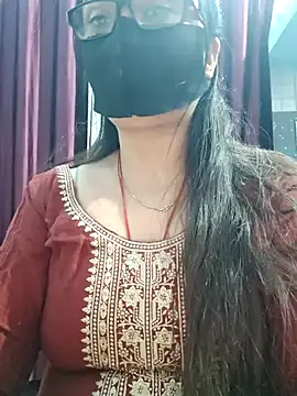 Aishwaryaa_69's cam snapshot