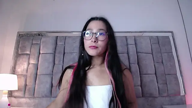 coraly_'s cam snapshot