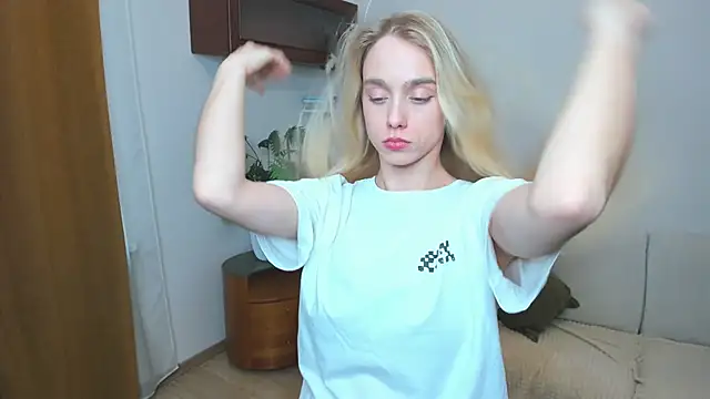 SharleneTaymon's cam snapshot