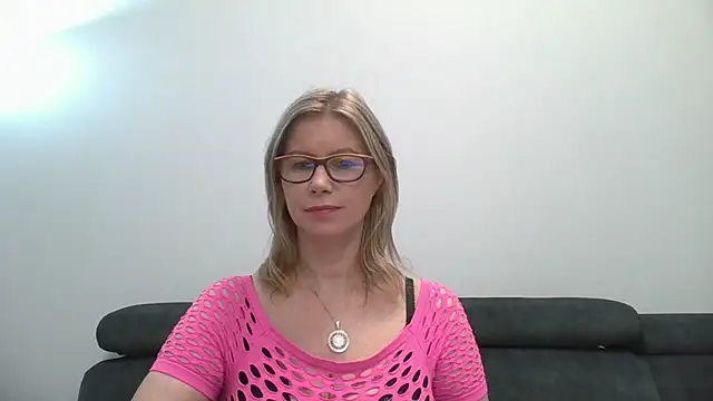 DoreenSexy's cam snapshot