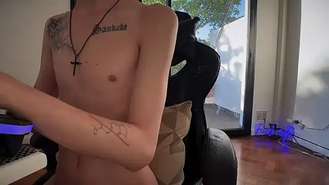 Den_BlueXx live sex cam