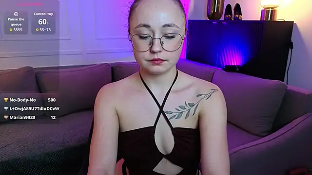 AmeliaTeylor live sex cam