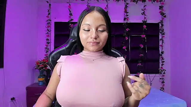 sweelanna__'s cam snapshot