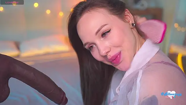 Bllowjoyy's cam snapshot