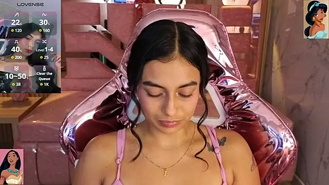 lilith_petit_sub's cam snapshot