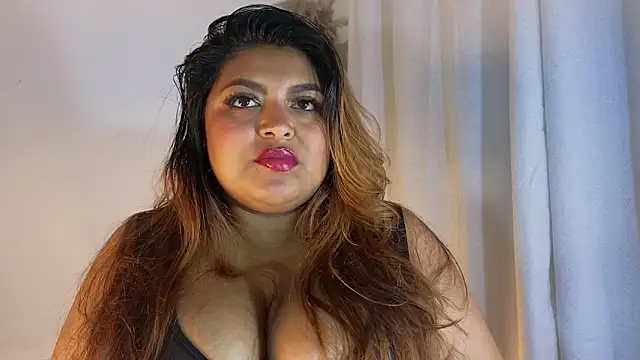 Hela_Collins's cam snapshot