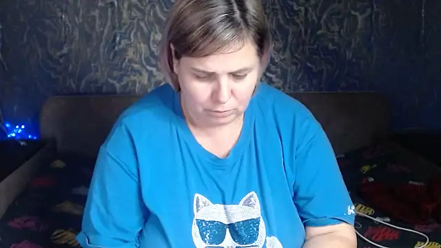 EvaCristal's cam snapshot