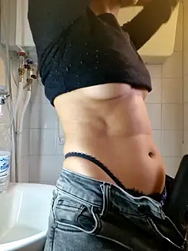 Luisa968's cam snapshot