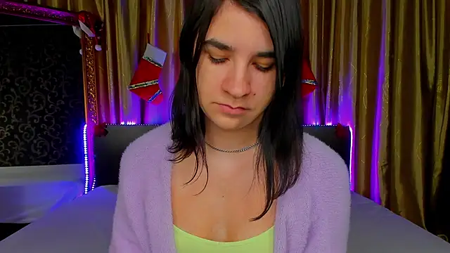 _Polly_Love_'s cam snapshot