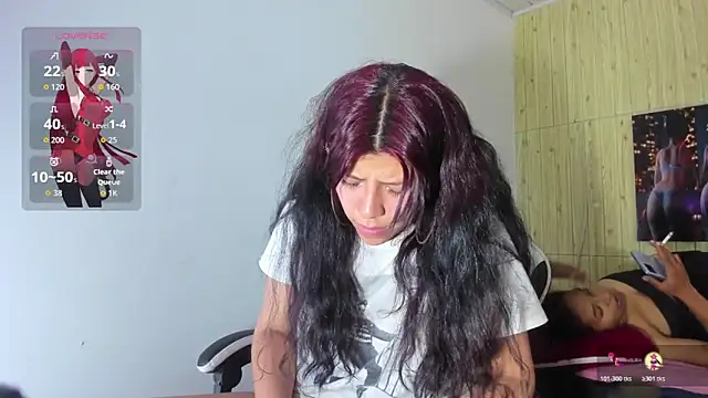 Raven_Rouge_'s cam snapshot