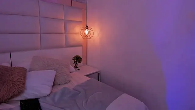 Sofia_clk's cam snapshot