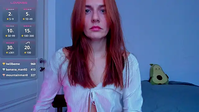 BritneyHall live sex cam