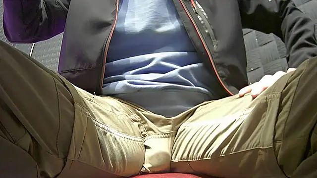 BigcockedTurk20cm's cam snapshot