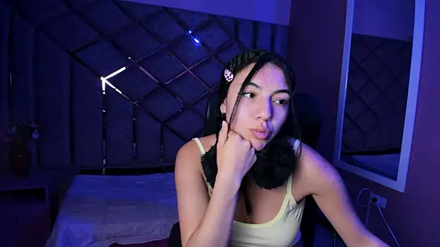 Poly_Sasha_ live sex cam