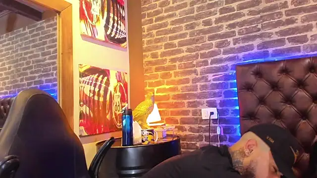 VinzenzRizzo's cam snapshot