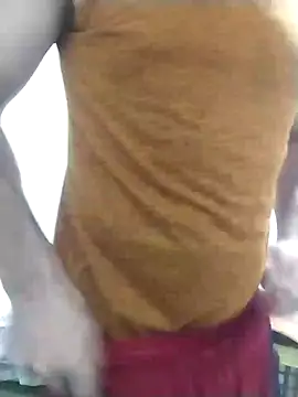 esterfour40's cam snapshot