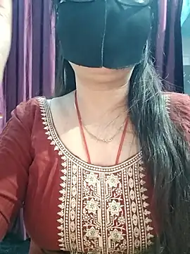 Aishwaryaa_69's cam snapshot