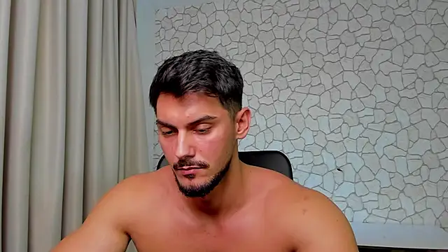 ClintMasters live sex cam