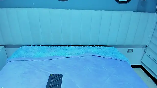 alice_lodge live sex cam